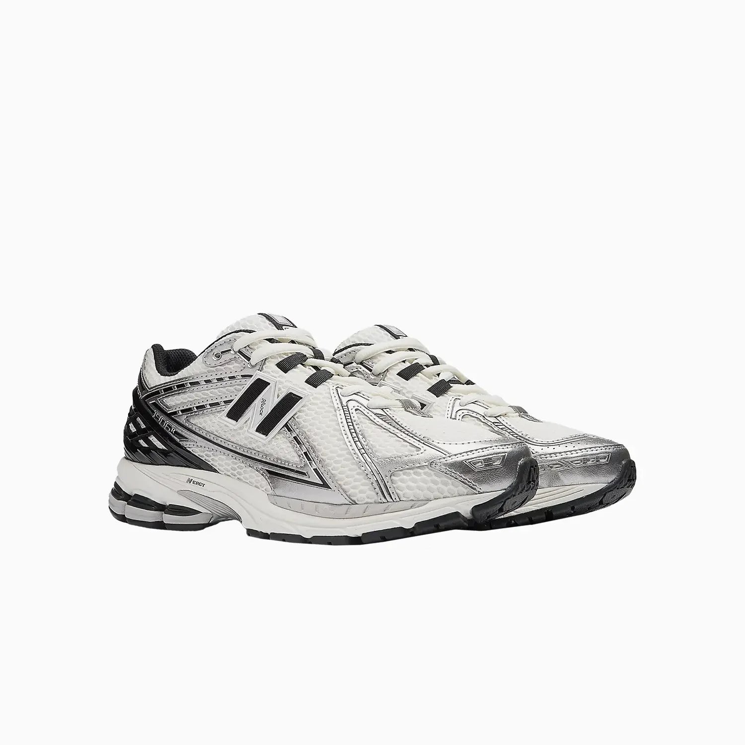 1906R "Silver Metallic Black"