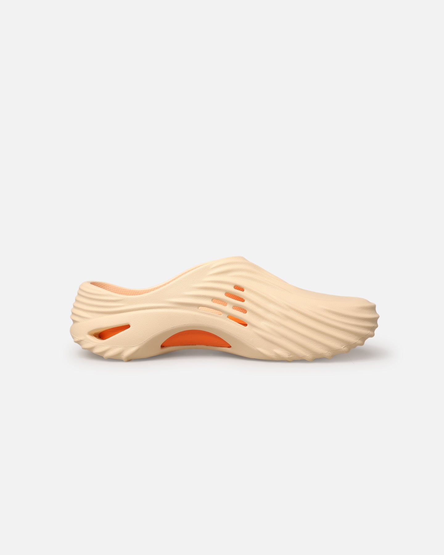 Crocs Echo Wave Vanilla