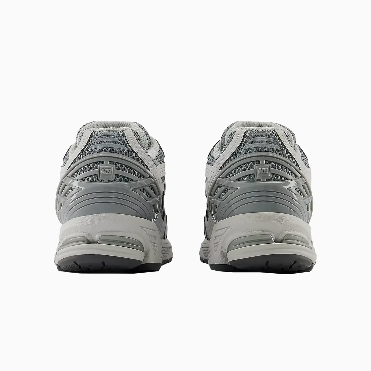 1906R "Grey Matter Silver Metallic"