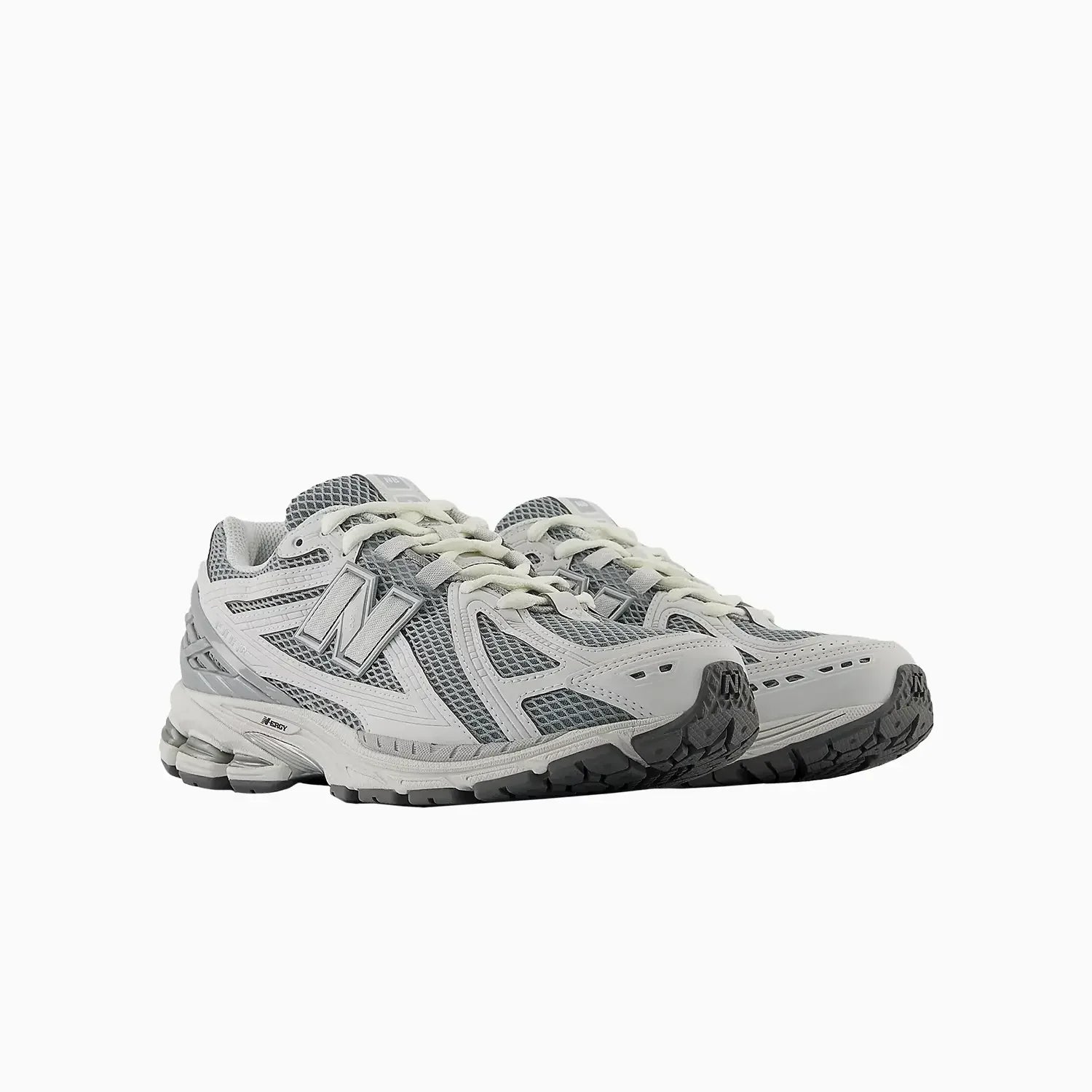 1906R "Grey Matter Silver Metallic"